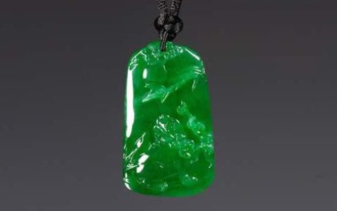 佩戴翡翠玉石的作用和功效 佩戴翡翠玉石真的能辟邪吗