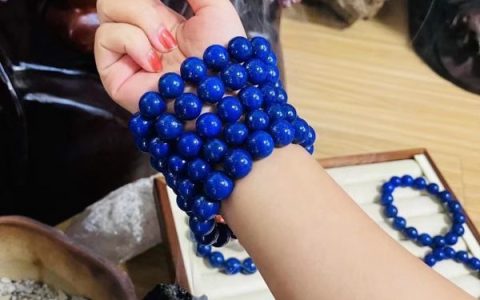 青金石什么样的品质好?