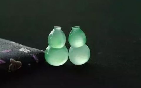 玉葫芦吊坠的寓意 这个深层寓意你不一定知道