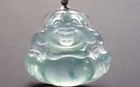 佩戴翡翠佛有什么特殊含义吗 哪一种翡翠佛最适合佩戴