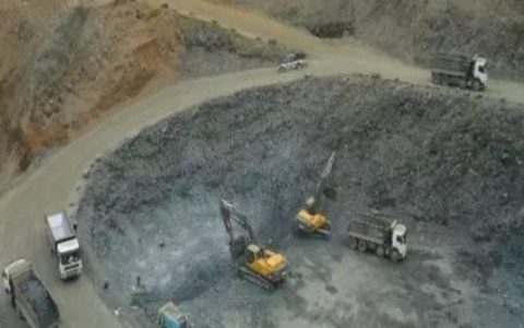 缅甸翡翠矿床生成原石的紧密关系 你了解了吗