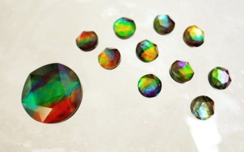 斑彩石是化石？关于斑彩石你了解多少？