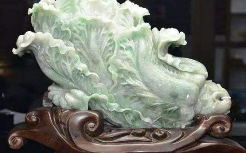 翡翠保养有什么技巧和诀窍 翡翠怎样养护最佳