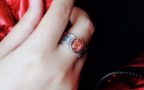 太阳石介绍：日光石（太阳石）具有什么功效？