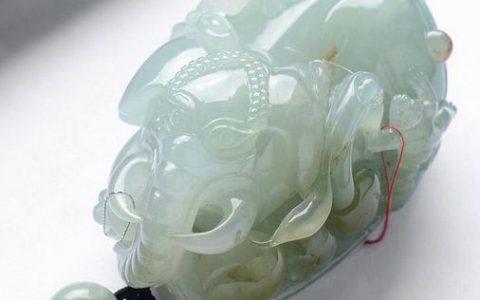 翡翠手把件正确保养清洗方法 翡翠手把件保养注意事项