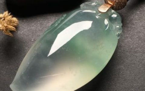 老坑玻璃种翡翠价格 老坑玻璃种翡翠价格高吗