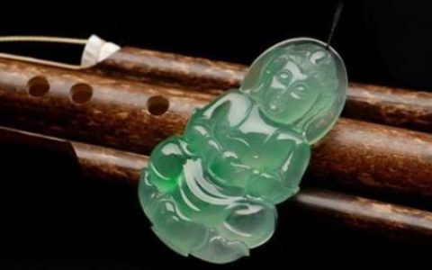 为何说翡翠的价值难评估 影响估价的因素是什么