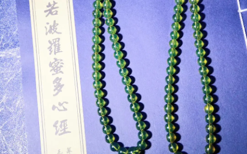 为什么琥珀佛珠是圆珠形状的？