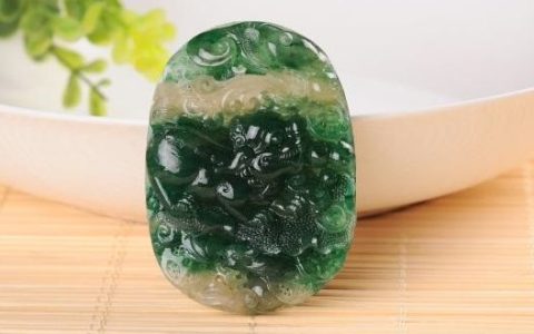 翡翠A货是指哪些翡翠 佩戴翡翠C货对身体有影响吗