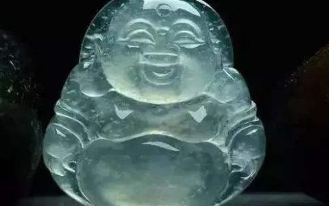 翡翠白棉是什么 有白棉的翡翠好不好