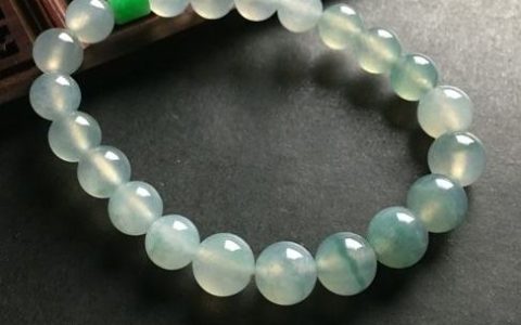 教你怎么鉴别翡翠是不是B货 鉴定翡翠真伪最直接方法
