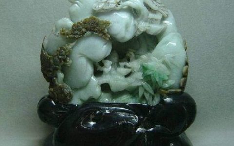选购翡翠摆件五大要素 挑选翡翠摆件主要看哪里