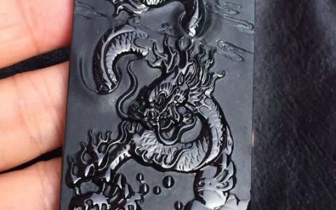 新手如何选购到好的墨翠 选购墨翠的技巧