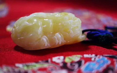 琥珀蜜蜡的日常怎么保养?需要注意什么？
