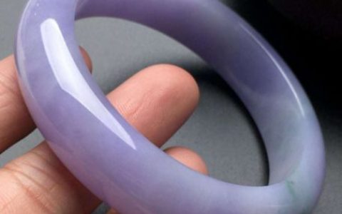 紫罗兰种翡翠的颜色分类、品质鉴别及保养方法详解