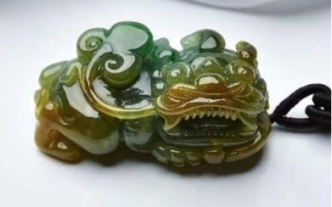 形态不一样的翡翠貔貅都有什么寓意 翡翠貔貅寓意