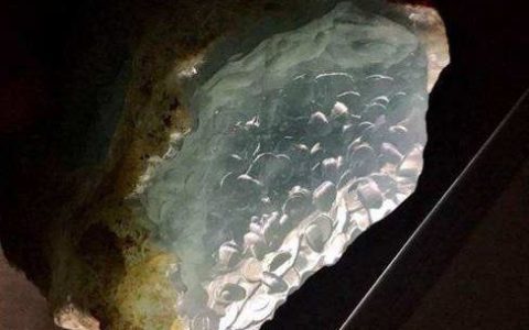 冰种翡翠原石什么价位 冰种翡翠原石价格