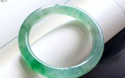 如何鉴别真假翡翠 翡翠鉴定的六大知识
