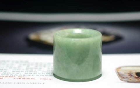 清代翡翠扳指值钱吗 正宗清朝翡翠扳指有没有价值