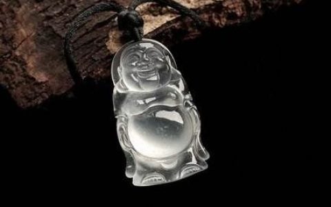 翡翠站佛的寓意 站佛和坐佛哪种好意义