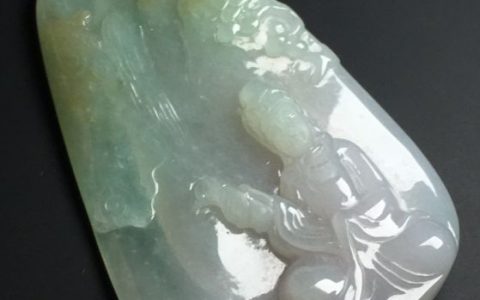 翡翠糯种好还是冰种好 我们来了解一下这两种翡翠吧