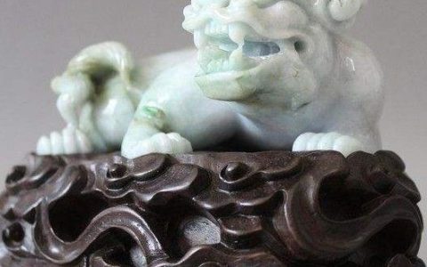 翡翠貔貅摆件请到家里作用是什么 翡翠貔貅摆件摆放要点
