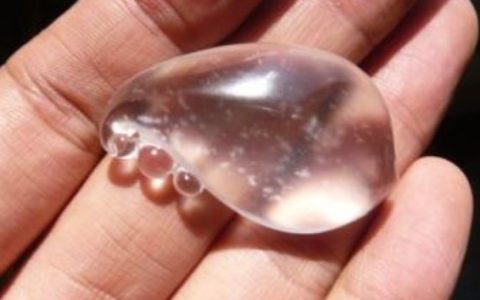 翡翠有哪几种仿造品 翡翠鉴定相关知识