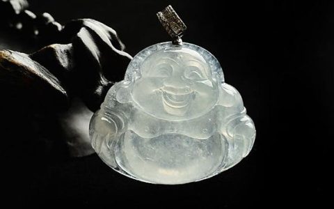 糯冰翡翠 什么是糯冰种翡翠
