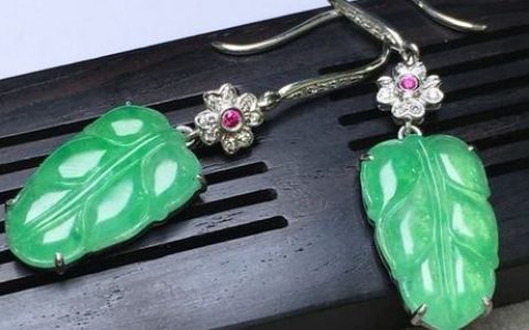 翡翠叶子耳饰寓意和特点 翡翠耳饰挑选指南