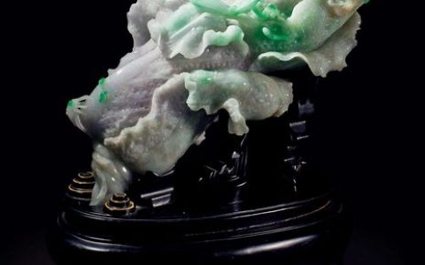 新手应该怎样识别翡翠真伪 听听专家建议