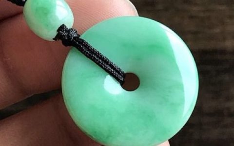 翡翠a货有什么特点特征 翡翠a货是什么意思