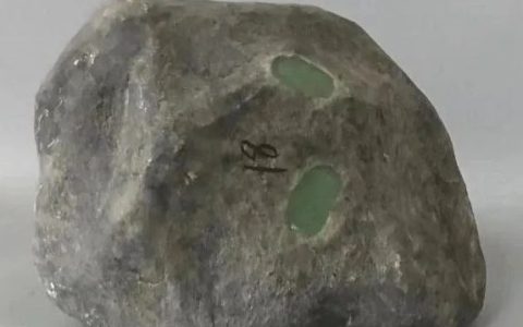 翡翠原石是怎么形成的 翡翠原石形成详解