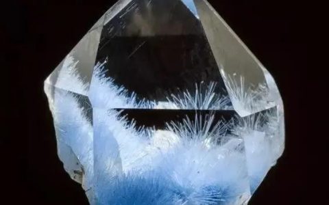 蓝发晶有哪些收藏价值吗？有什么特别之处？