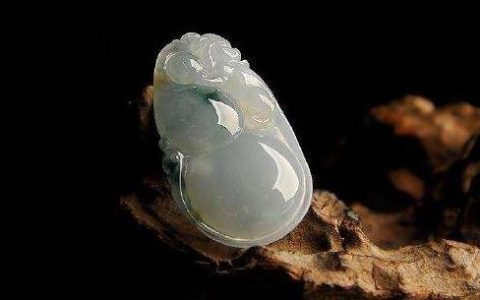 糯种翡翠好不好 糯种翡翠属于什么档次的