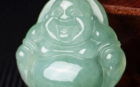 翡翠A货选购及鉴定方法 翡翠A货有什么特点特征