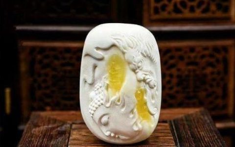 白蜡蜜蜡会变色吗 白蜡蜜蜡的保养