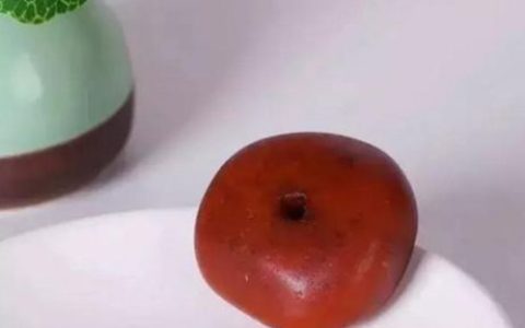 再生蜜蜡是真的还是假的 如何分辨再生蜜蜡