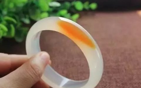 玉髓和玛瑙哪个好 玉髓和玛瑙区别