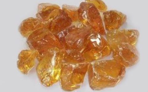 树脂与蜜蜡的区别 怎么鉴别树脂与蜜蜡