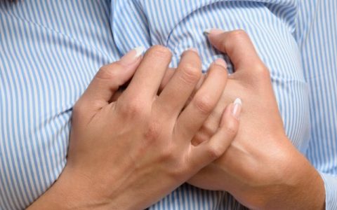 乳腺重建自体好还是假体好，两种方式的恢复过程不一样